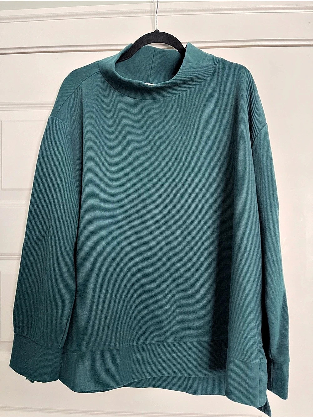 Wonderly Ribbed Mock Neck Top in Green Size 1X Like New